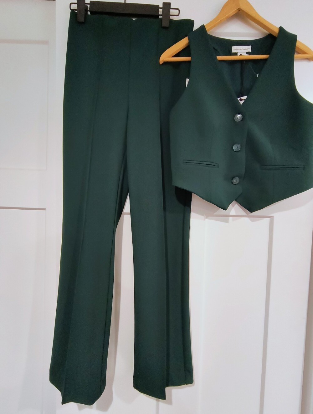 NWT Cupcakes & Cashmere Dark Green Tailored Trousers and Vest Set
